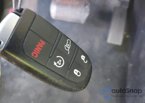 2017 Jeep Grand Cherokee Summit 4X4 z USA, uszkodzony, nr VIN 1C4RJFJG0HC854225